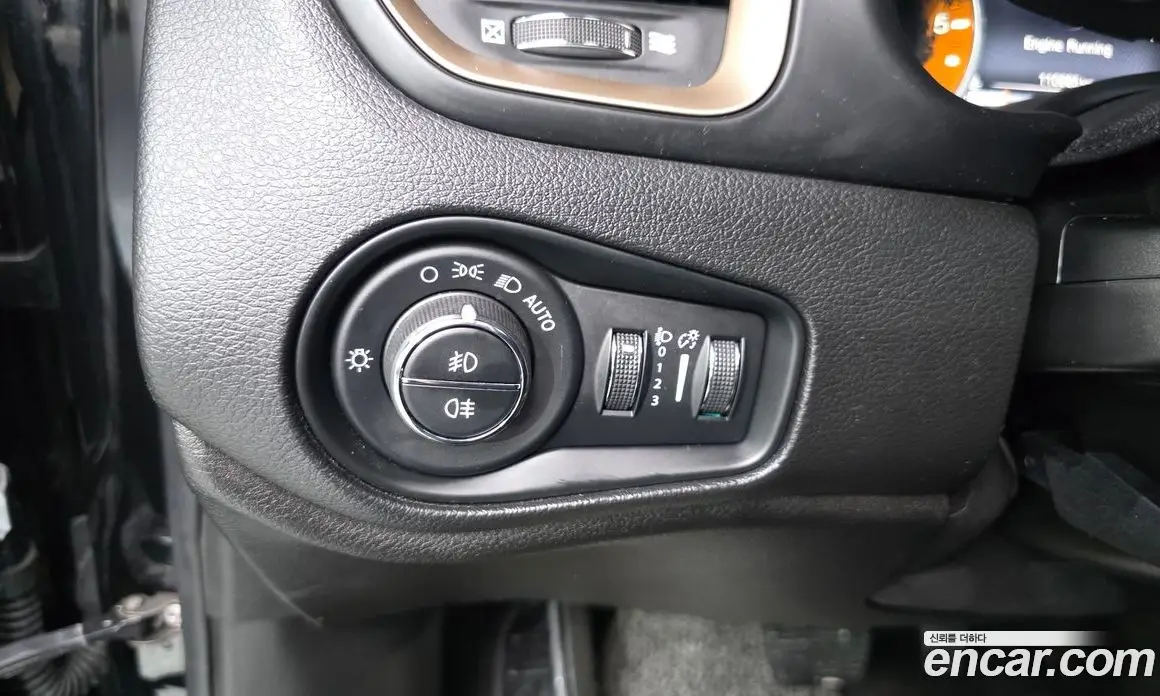 Jeep Renegade 2017 2.0 автомат (гидро), фото 25 Jeep Renegade 2017 2.0 автомат (гидро), фото 25