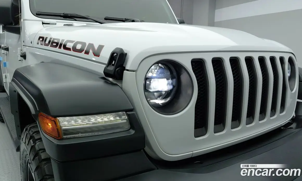 Jeep Wrangler 2023 2.0 автомат (гидро), фото 20 Jeep Wrangler 2023 2.0 автомат (гидро), фото 20