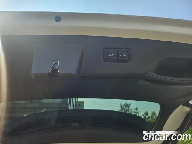 Kia Carnival 2026 1.6 автомат (гидро), миниатюра 11