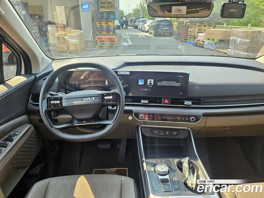 Kia Carnival 2026 1.6 автомат (гидро), фото 8
