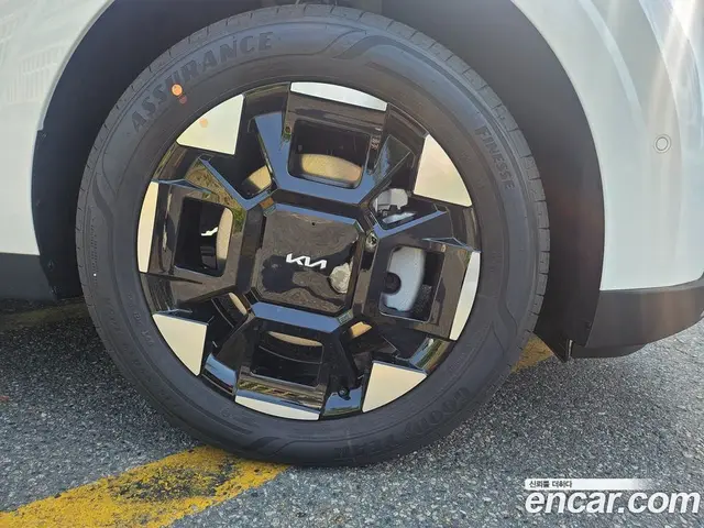 Kia Carnival 2026 1.6 автомат (гидро), миниатюра 10