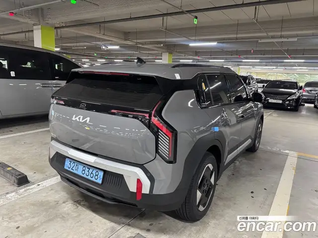 Kia EV3 2026 автомат (гидро), миниатюра 7