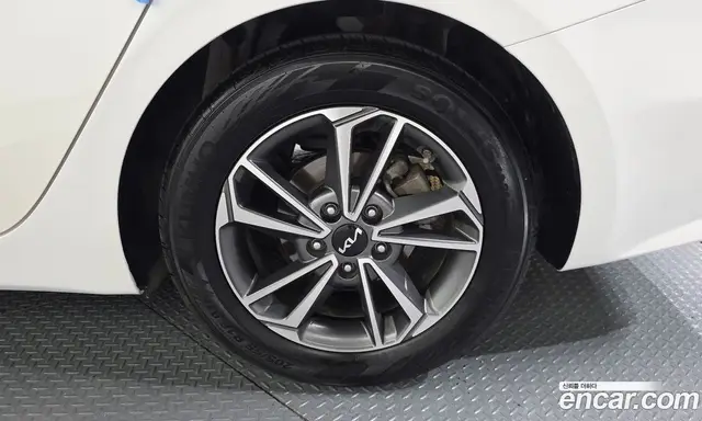 Kia K3 2021 1.6 автомат (гидро), миниатюра 7