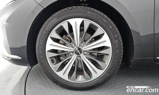 Kia K8 2023 1.6 автомат (гидро), миниатюра 5