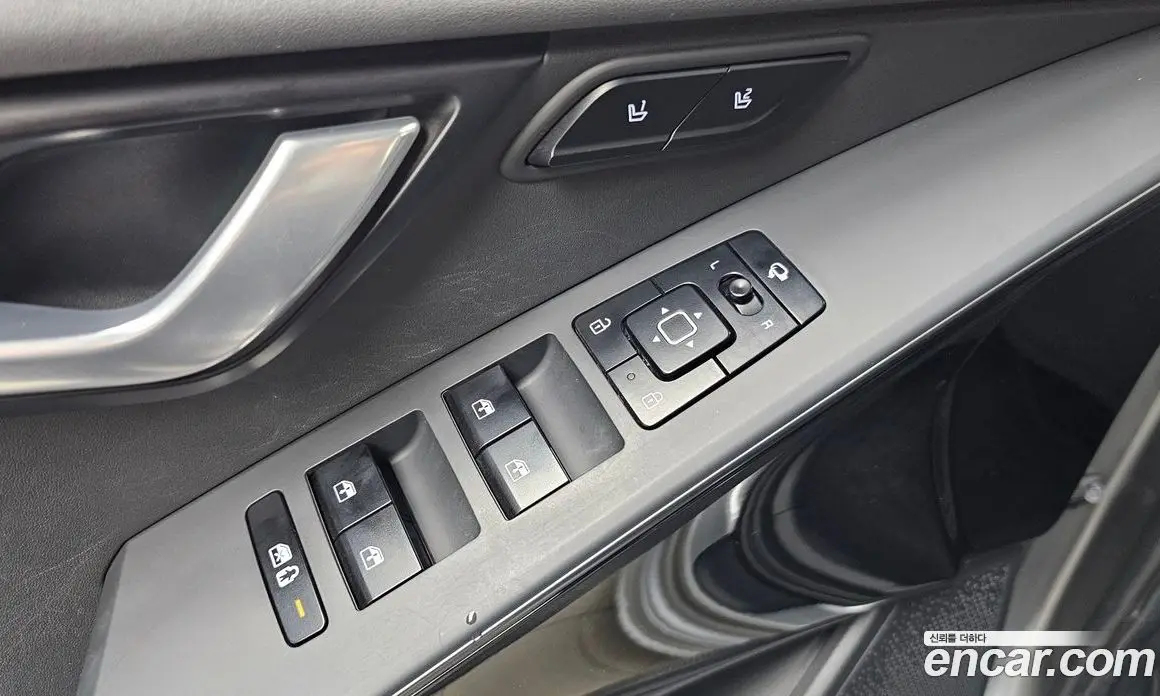 Kia Niro 2023 0.2 автомат (гидро), фото 27
