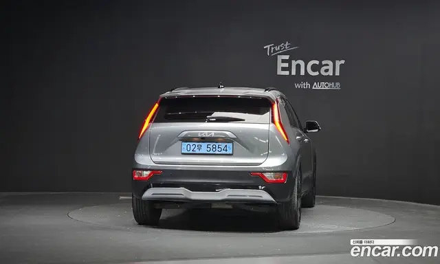 Kia Niro 2023 0.2 автомат (гидро), миниатюра 4