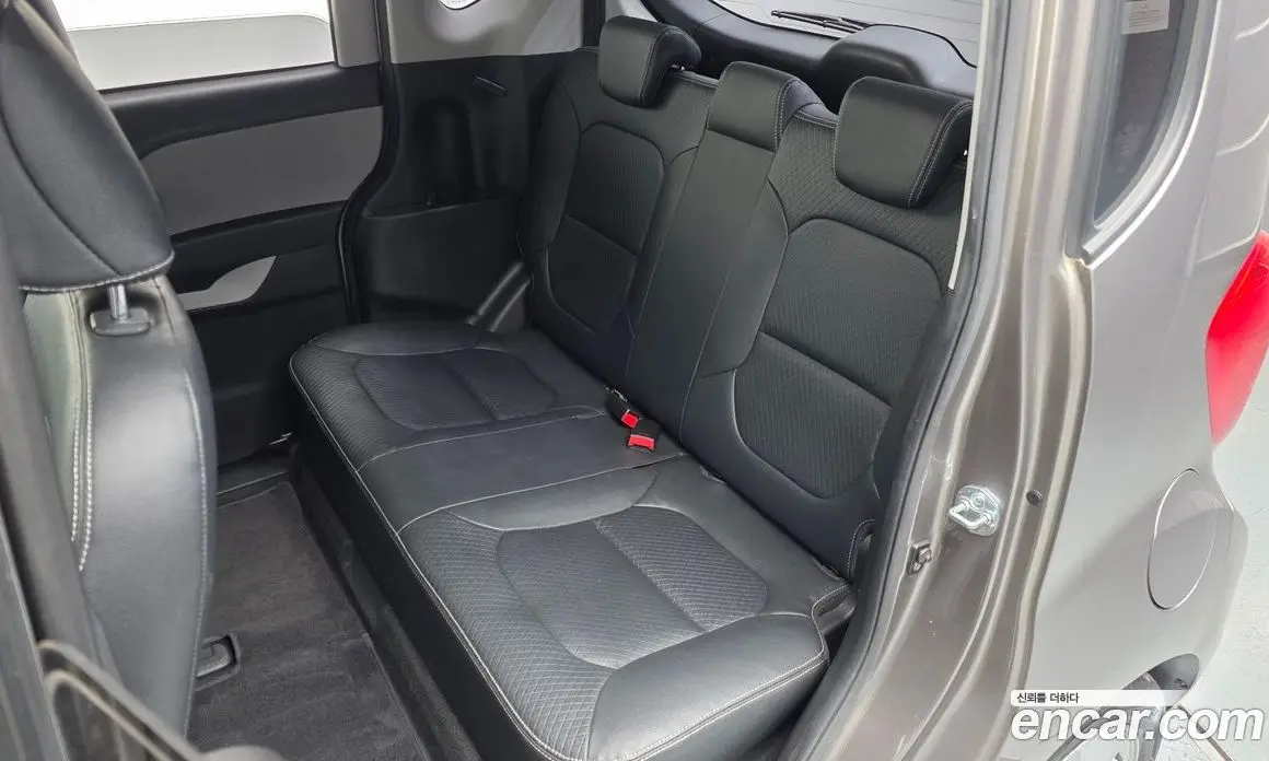 Kia Ray 2013 1.0 автомат (гидро), фото 16