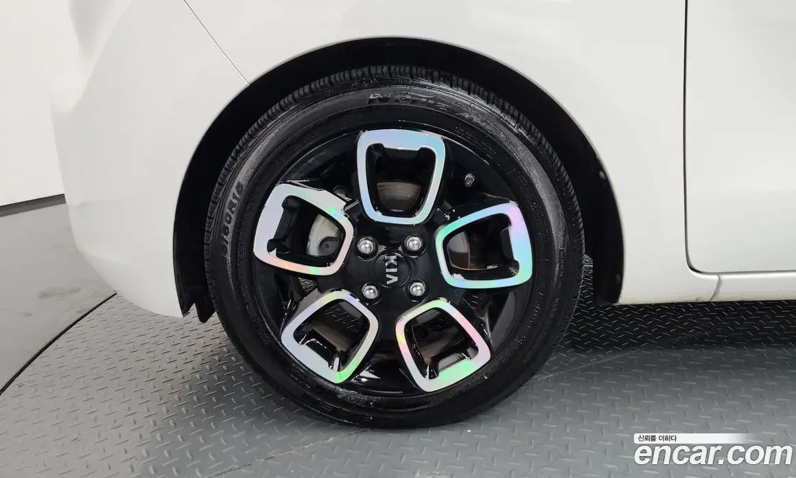 Kia Ray 2020 1.0 автомат (гидро), фото 5