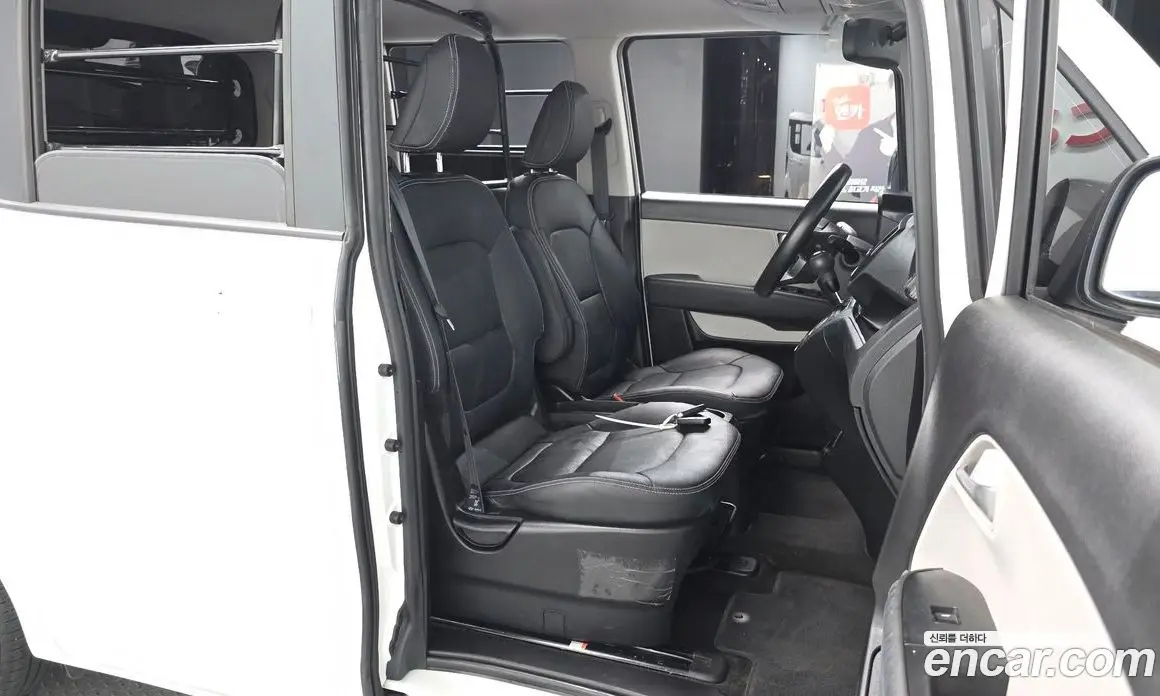 Kia Ray 2023 1.0 автомат (гидро), фото 15