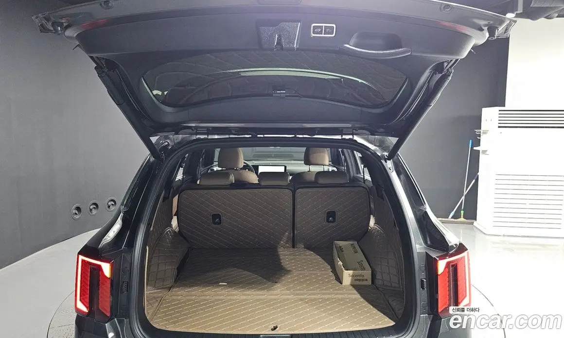 Kia Sorento 2024 2.2 автомат (гидро), фото 20