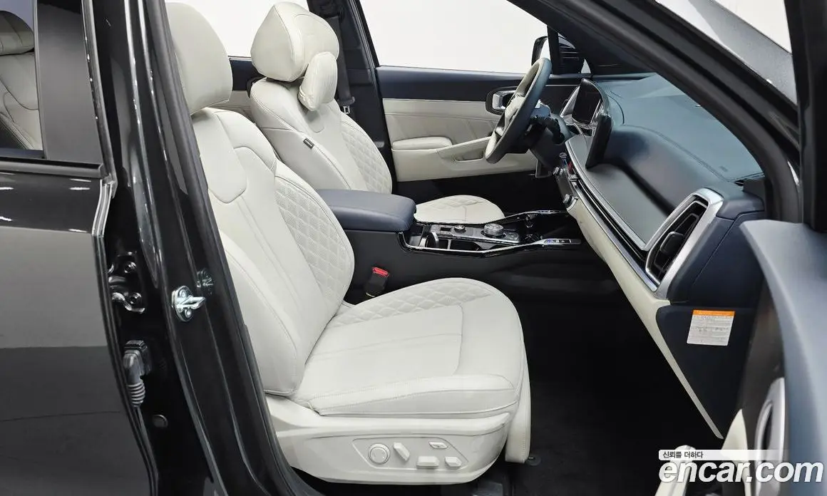 Kia Sorento 2025 1.6 автомат (гидро), фото 16 Kia Sorento 2025 1.6 автомат (гидро), фото 16
