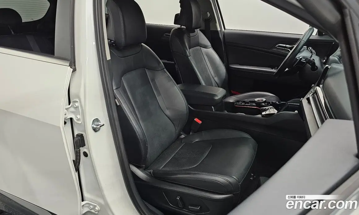 Kia Sportage 2022 2.0 автомат (гидро), фото 16