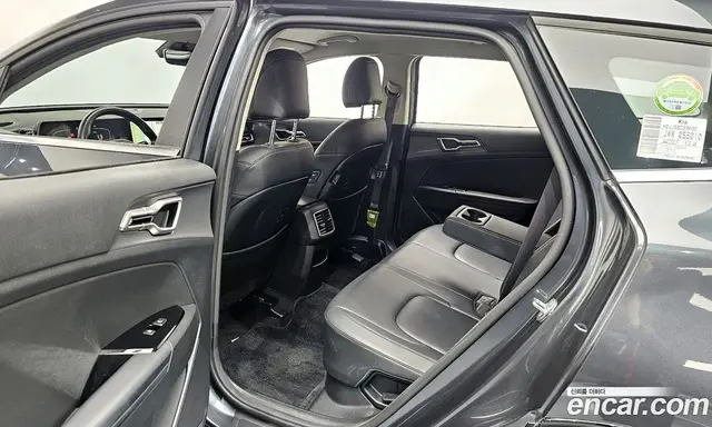 Kia Sportage 2023 1.6 автомат (гидро), миниатюра 11