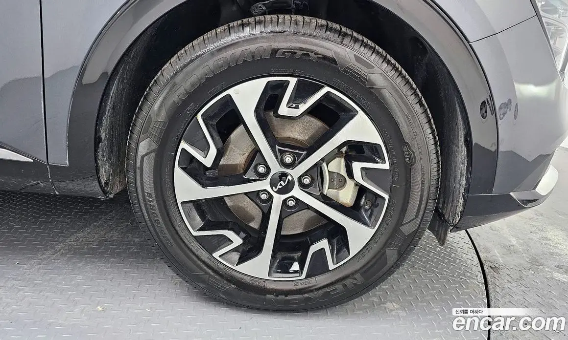 Kia Sportage 2023 1.6 автомат (гидро), фото 5
