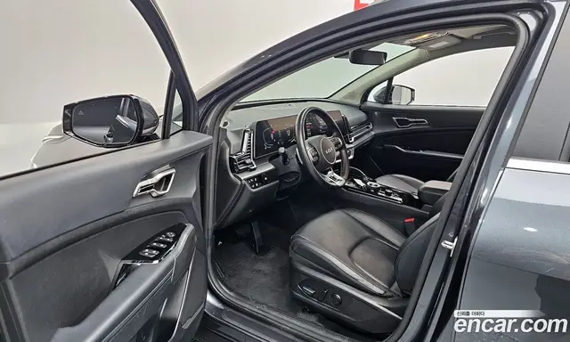 Kia Sportage 2023 1.6 автомат (гидро), миниатюра 10