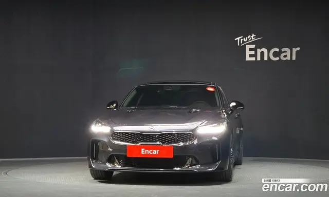 Kia Stinger 2021 2.5 автомат (гидро), миниатюра 3