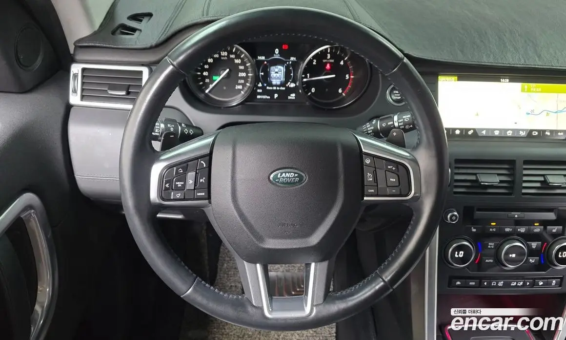 Land Rover Discovery Sport 2017 2.0 автомат (гидро), фото 18 Land Rover Discovery Sport 2017 2.0 автомат (гидро), фото 18