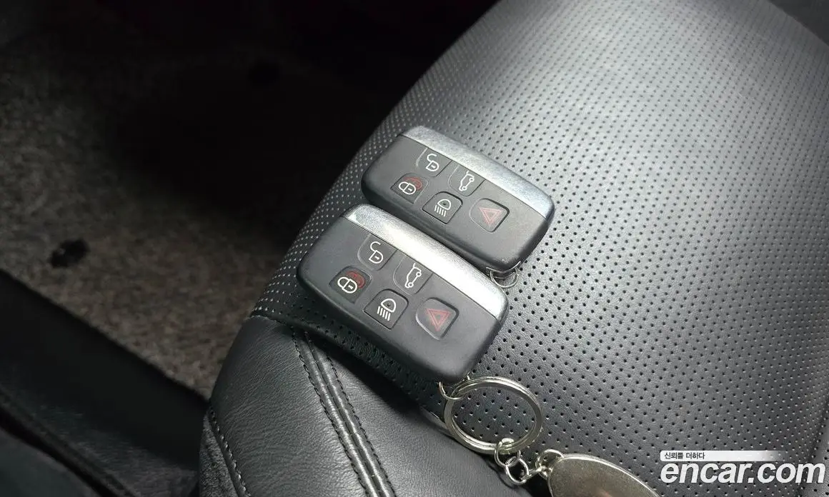 Land Rover Discovery Sport 2017 2.0 автомат (гидро), фото 22 Land Rover Discovery Sport 2017 2.0 автомат (гидро), фото 22