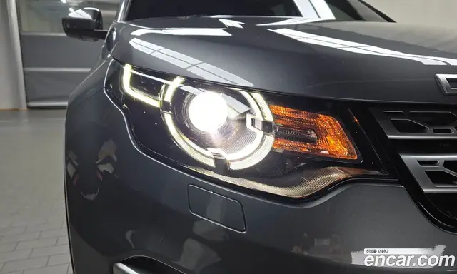 Land Rover Discovery Sport 2017 2.0 автомат (гидро), миниатюра 8 Land Rover Discovery Sport 2017 2.0 автомат (гидро), миниатюра 8