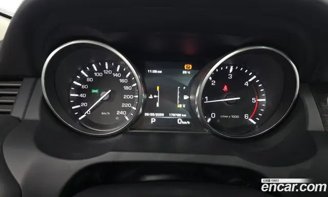 Land Rover Range Rover Evoque 2014 2.2 автомат (гидро), миниатюра 11