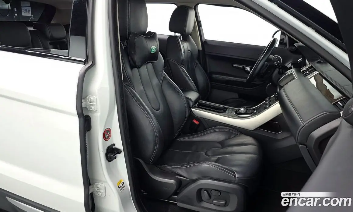 Land Rover Range Rover Evoque 2014 2.2 автомат (гидро), фото 16