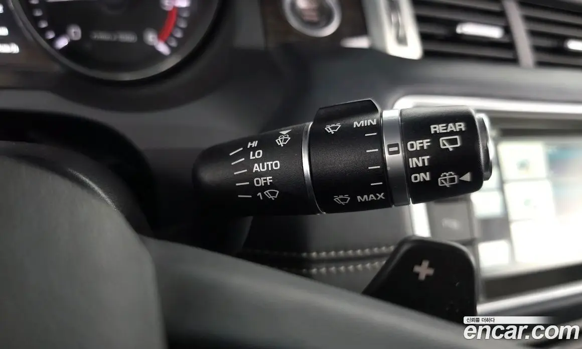 Land Rover Range Rover Evoque 2014 2.2 автомат (гидро), фото 23
