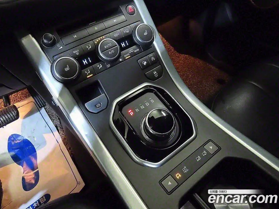 Land Rover Range Rover Evoque 2017 2.0 автомат (гидро), фото 12