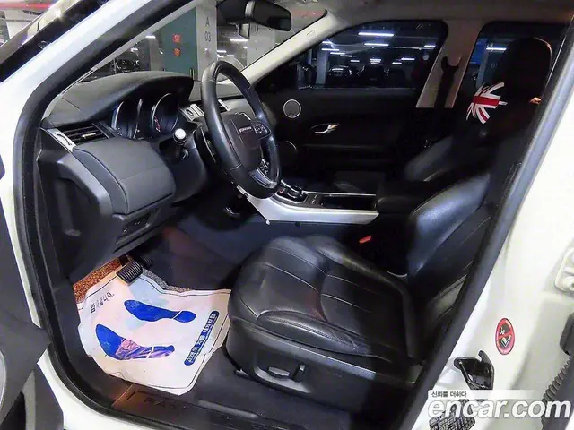 Land Rover Range Rover Evoque 2017 2.0 автомат (гидро), миниатюра 6