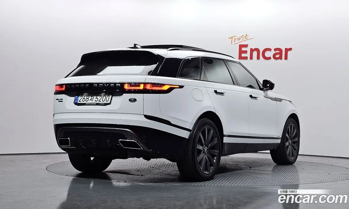 Land Rover Range Rover Velar 2020 3.0 автомат (гидро), фото 2 Land Rover Range Rover Velar 2020 3.0 автомат (гидро), фото 2