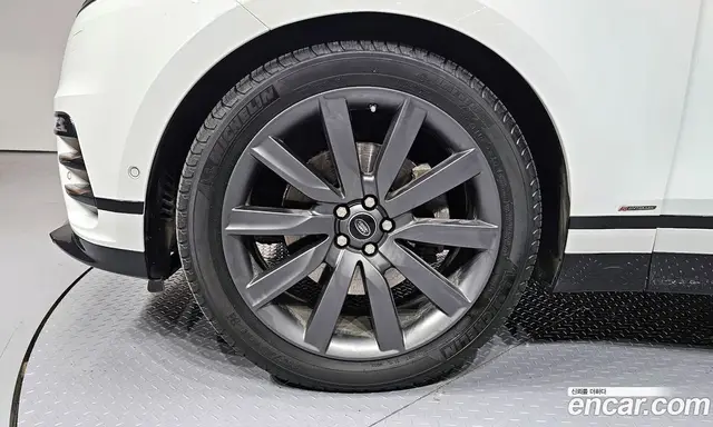 Land Rover Range Rover Velar 2020 3.0 автомат (гидро), миниатюра 5 Land Rover Range Rover Velar 2020 3.0 автомат (гидро), миниатюра 5