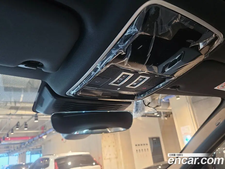 Land Rover Range Rover Velar 2026 2.0 автомат (гидро), фото 16