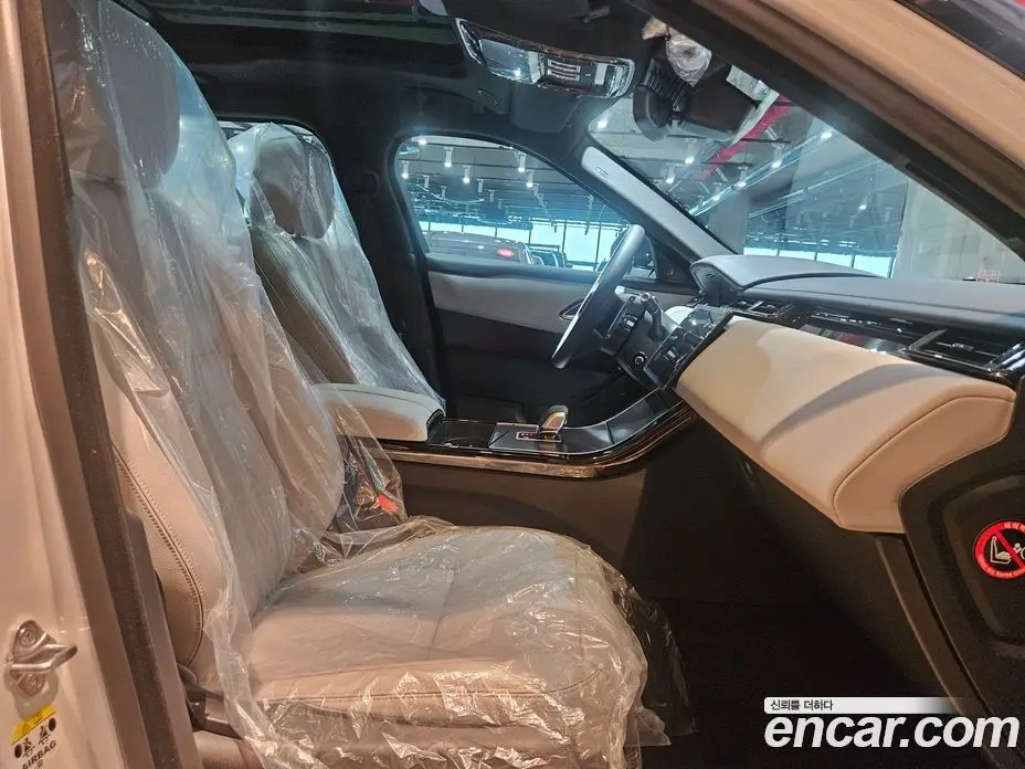 Land Rover Range Rover Velar 2026 2.0 автомат (гидро), фото 7