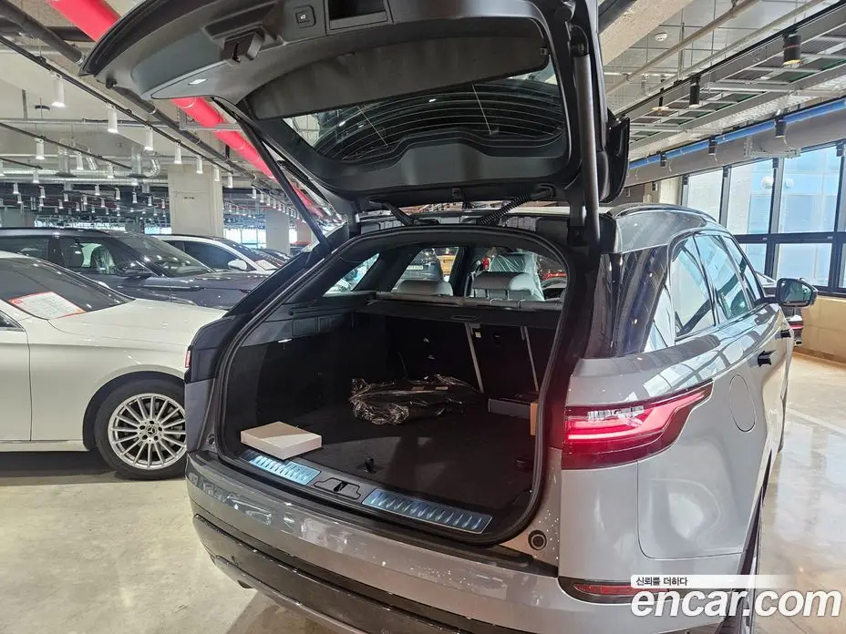 Land Rover Range Rover Velar 2026 2.0 автомат (гидро), фото 11