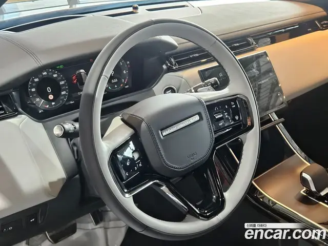 Land Rover Range Rover Velar 2026 2.0 автомат (гидро), миниатюра 12