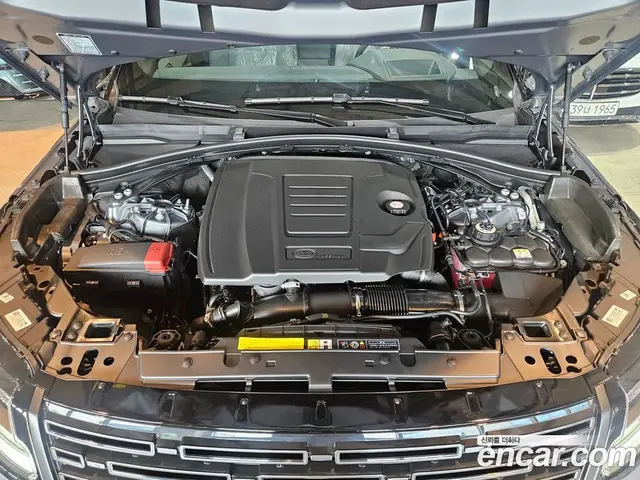 Land Rover Range Rover Velar 2026 2.0 автомат (гидро), миниатюра 6