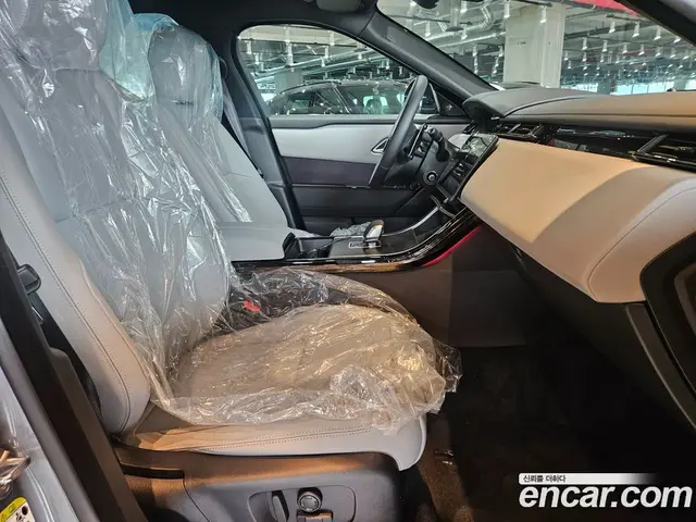 Land Rover Range Rover Velar 2026 2.0 автомат (гидро), миниатюра 7