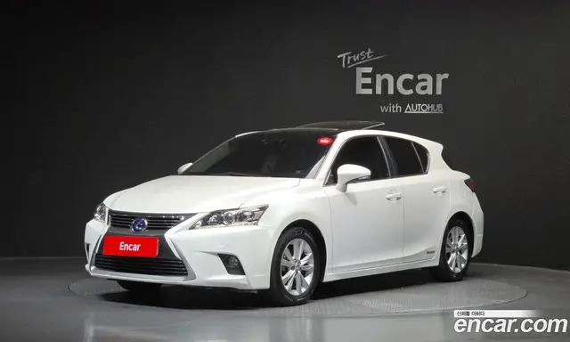Lexus CT200h 2015 1.8 автомат (гидро), миниатюра 1 Lexus CT200h 2015 1.8 автомат (гидро), миниатюра 1