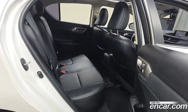 Lexus CT200h 2015 1.8 автомат (гидро), миниатюра 12