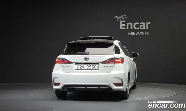 Lexus CT200h 2015 1.8 автомат (гидро), миниатюра 4 Lexus CT200h 2015 1.8 автомат (гидро), миниатюра 4