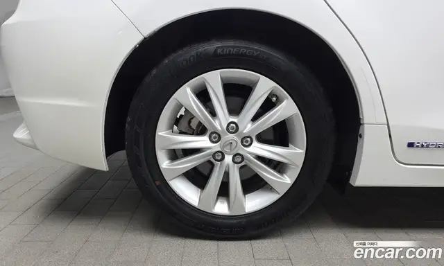Lexus CT200h 2015 1.8 автомат (гидро), миниатюра 5 Lexus CT200h 2015 1.8 автомат (гидро), миниатюра 5