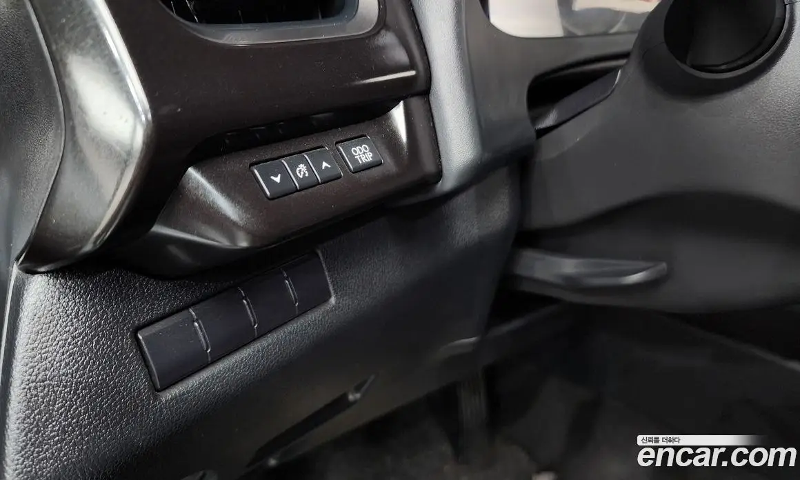 Lexus UX 2019 2.0 автомат (гидро), фото 26 Lexus UX 2019 2.0 автомат (гидро), фото 26