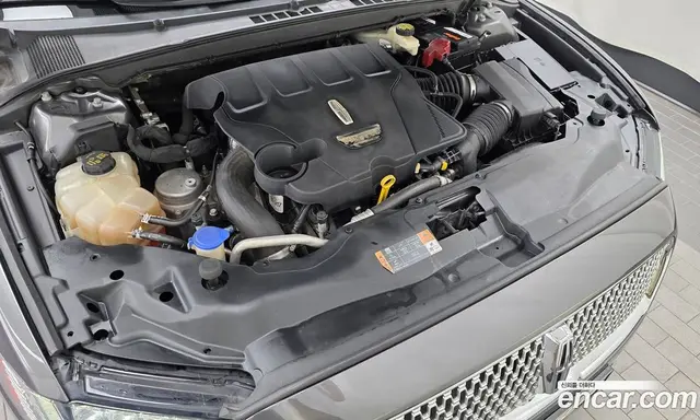 Lincoln Continental 2016 3.0 автомат (гидро), миниатюра 6 Lincoln Continental 2016 3.0 автомат (гидро), миниатюра 6