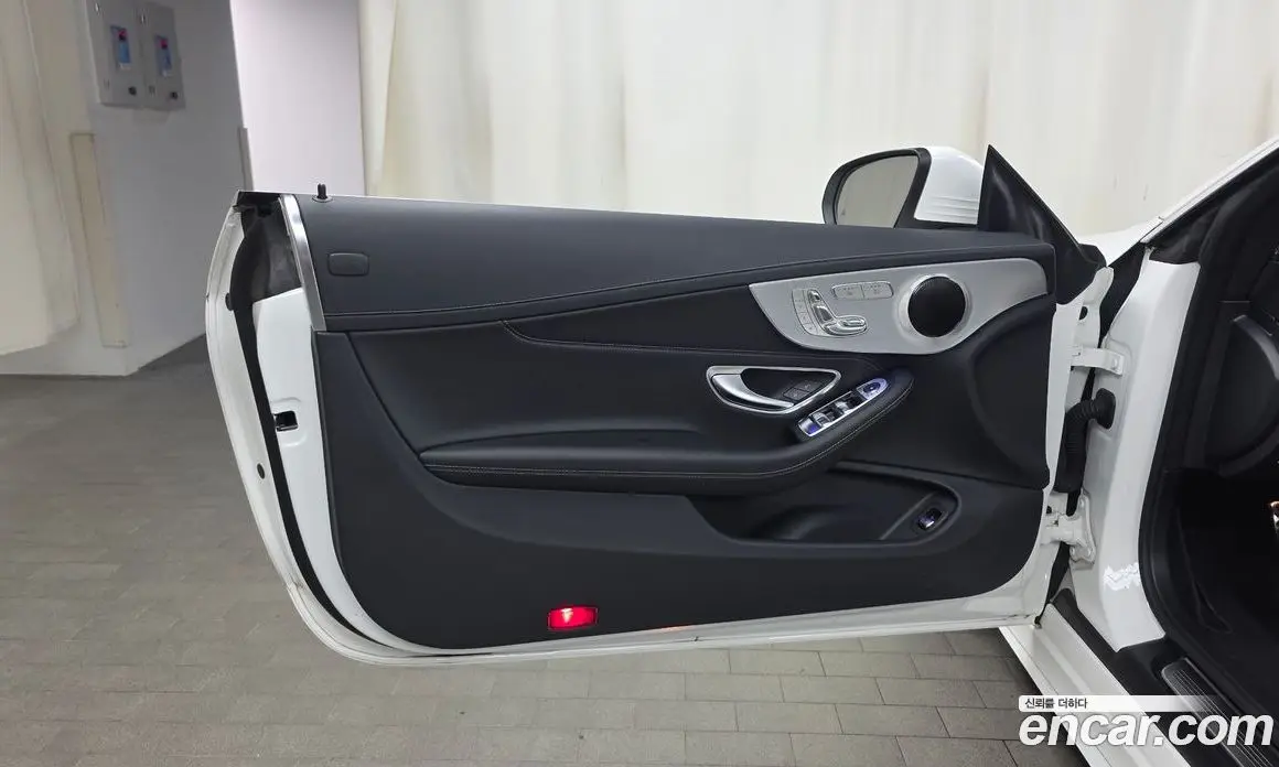 Mercedes-Benz C-Class 2023 2.0 автомат (гидро), фото 14