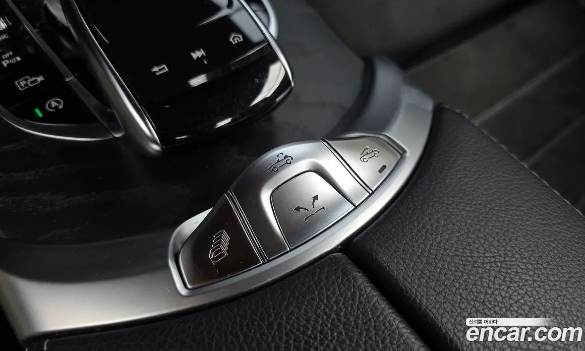 Mercedes-Benz C-Class 2023 2.0 автомат (гидро), фото 25