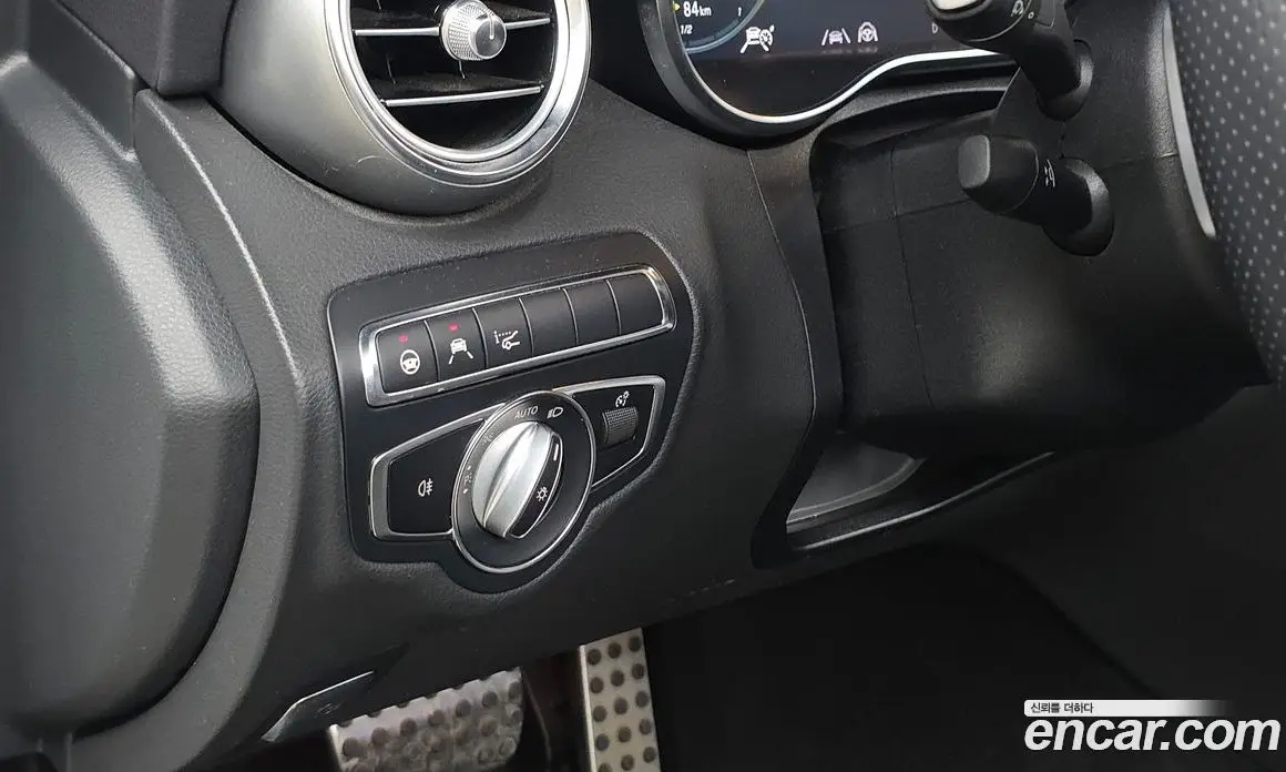 Mercedes-Benz C-Class 2023 2.0 автомат (гидро), фото 29