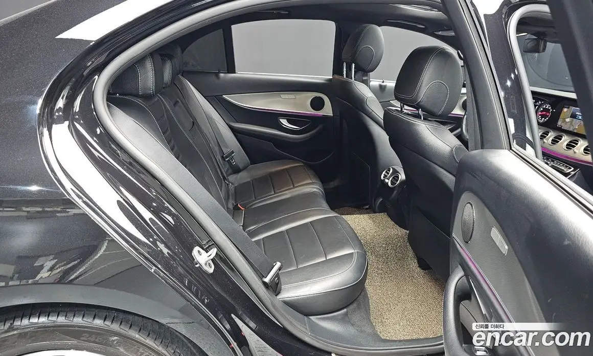 Mercedes-Benz E-Class 2019 2.0 автомат (гидро), фото 17 Mercedes-Benz E-Class 2019 2.0 автомат (гидро), фото 17