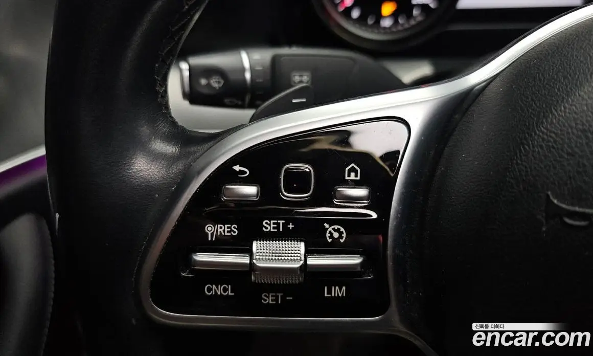 Mercedes-Benz E-Class 2019 2.0 автомат (гидро), фото 28 Mercedes-Benz E-Class 2019 2.0 автомат (гидро), фото 28