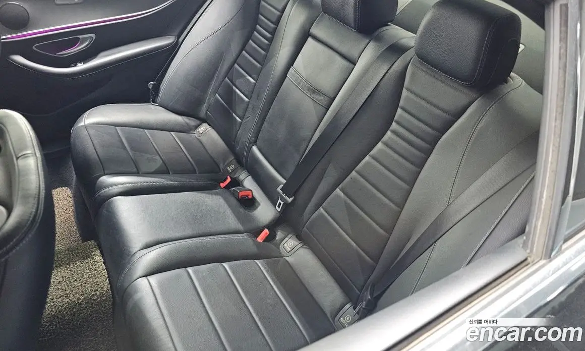 Mercedes-Benz E-Class 2019 2.0 автомат (гидро), фото 32 Mercedes-Benz E-Class 2019 2.0 автомат (гидро), фото 32