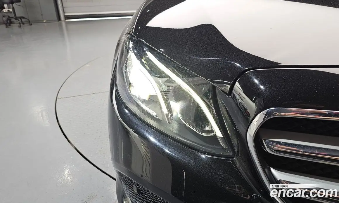 Mercedes-Benz E-Class 2019 2.0 автомат (гидро), фото 8 Mercedes-Benz E-Class 2019 2.0 автомат (гидро), фото 8