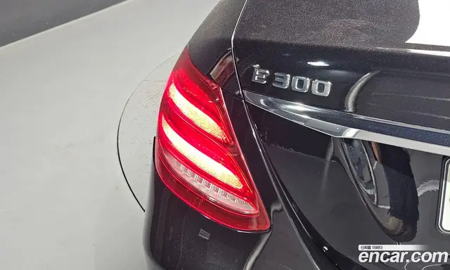 Mercedes-Benz E-Class 2019 2.0 автомат (гидро), миниатюра 9 Mercedes-Benz E-Class 2019 2.0 автомат (гидро), миниатюра 9